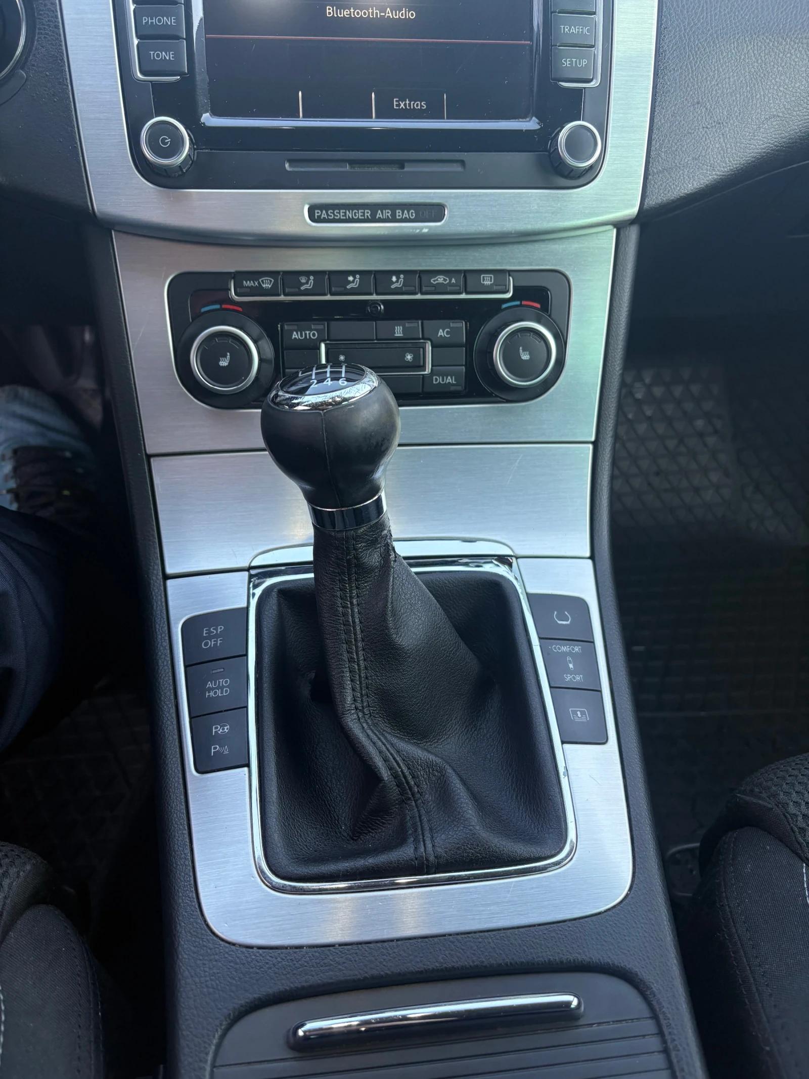 VW CC 2.0 TDI 170, снимка 12 - Автомобили и джипове - 54100861