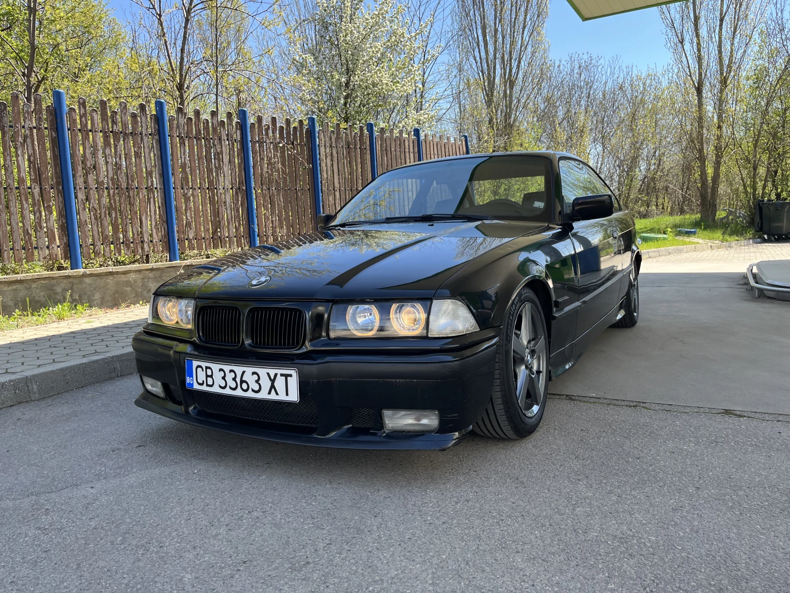 BMW 318 is Coupe, снимка 7 - Автомобили и джипове - 54244212