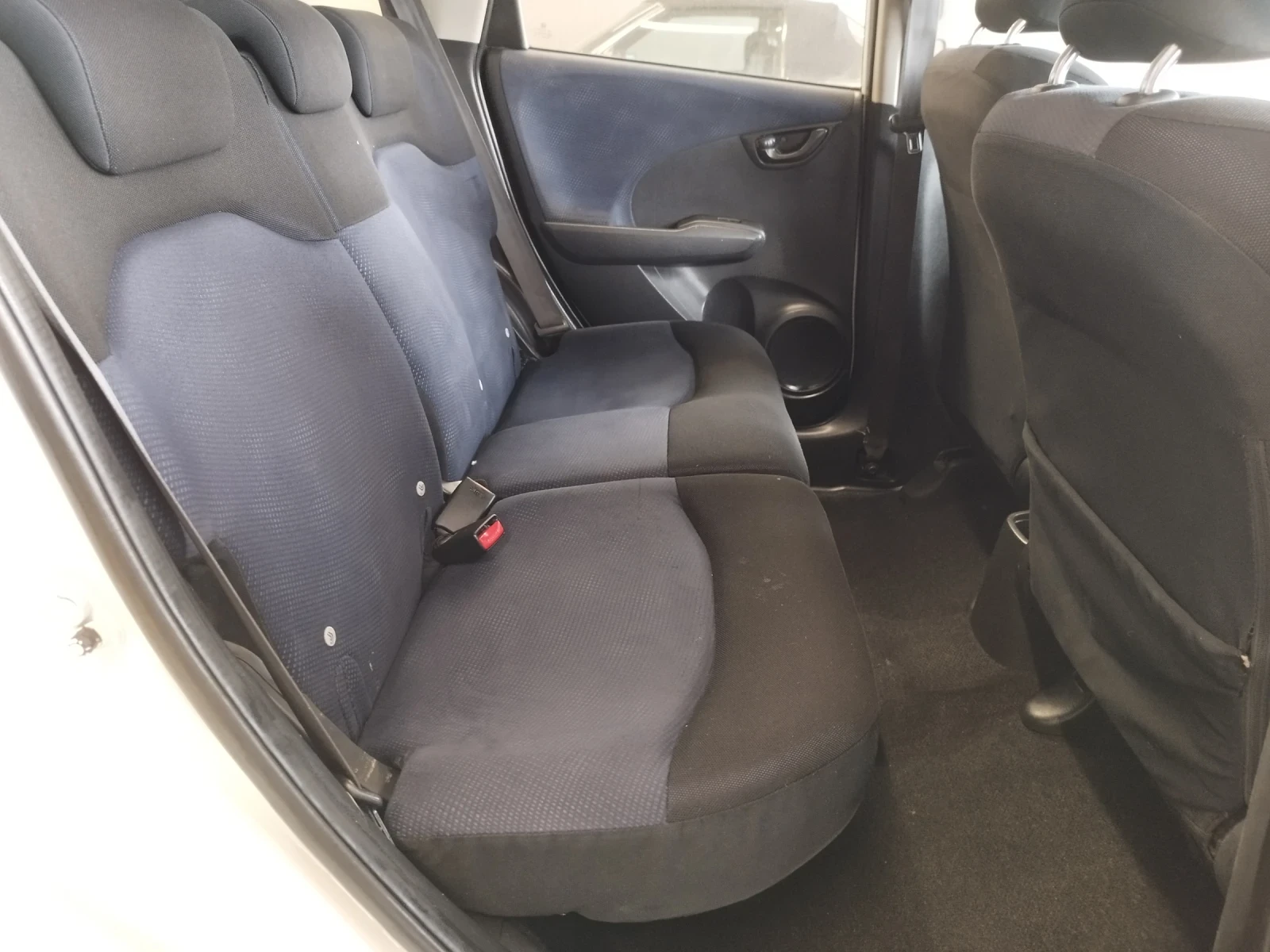 Honda Jazz 1.339  99kc. euro 5B, снимка 8 - Автомобили и джипове - 54502008