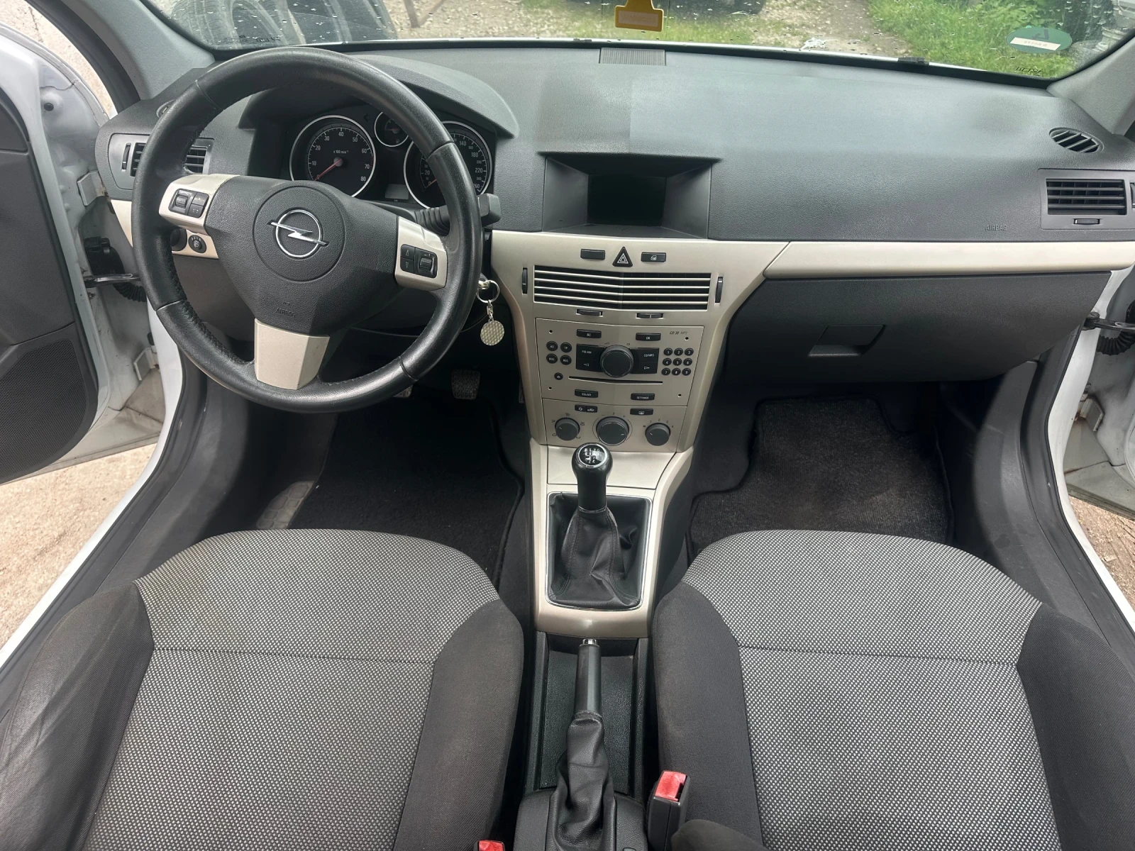Opel Astra 1.4i, 90к.с, 2008г-нов внос Германия, снимка 13 - Автомобили и джипове - 54698320