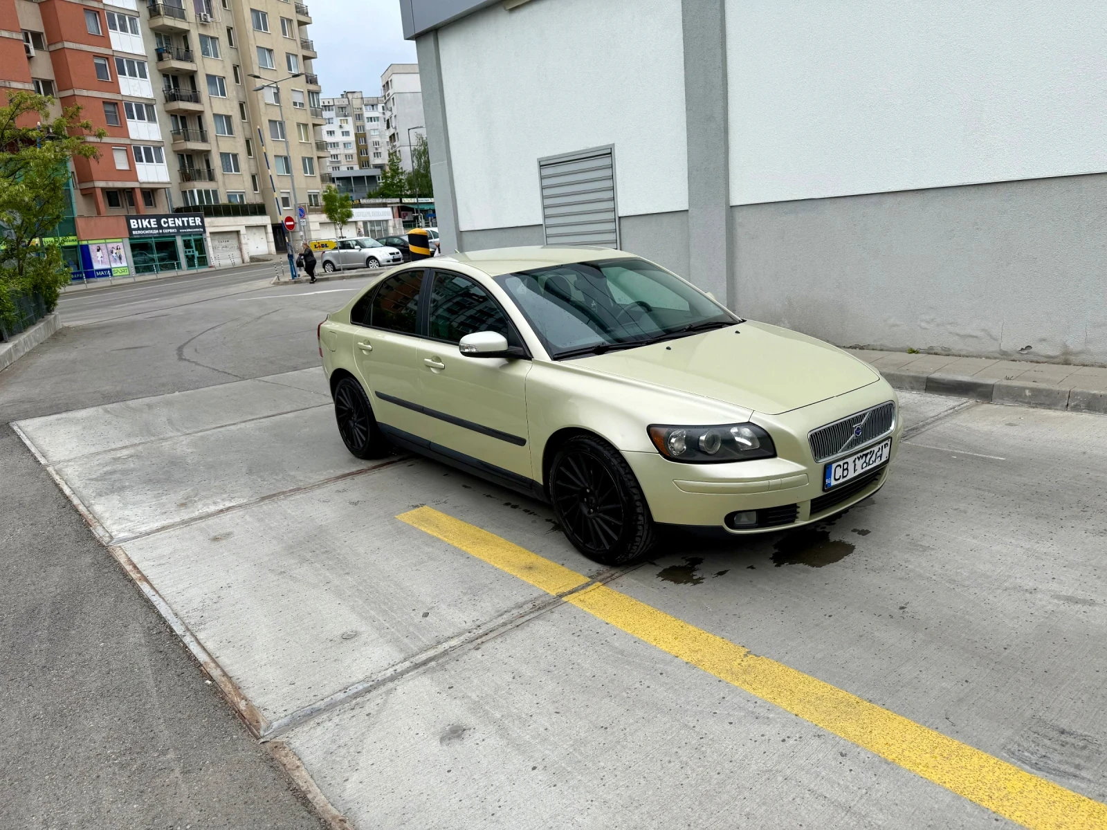 Volvo S40 2.0d, снимка 3 - Автомобили и джипове - 54611175