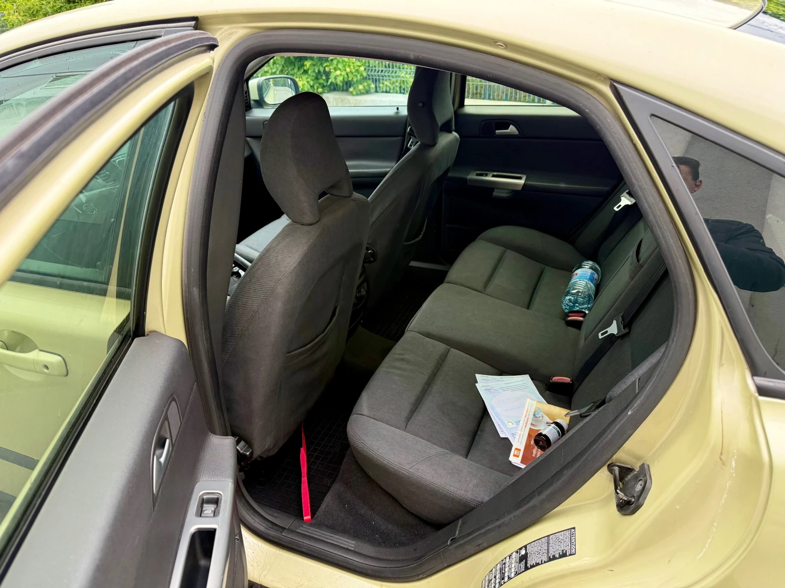 Volvo S40 2.0d, снимка 10 - Автомобили и джипове - 54611175