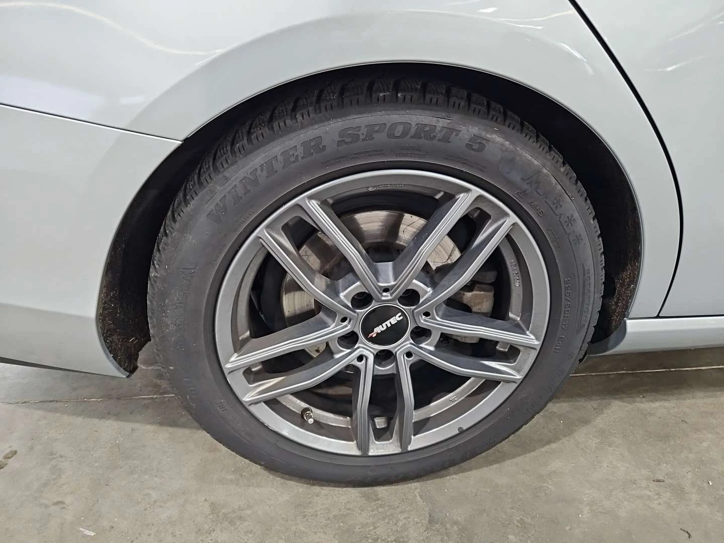 Mercedes-Benz C 200, снимка 4 - Автомобили и джипове - 54813818