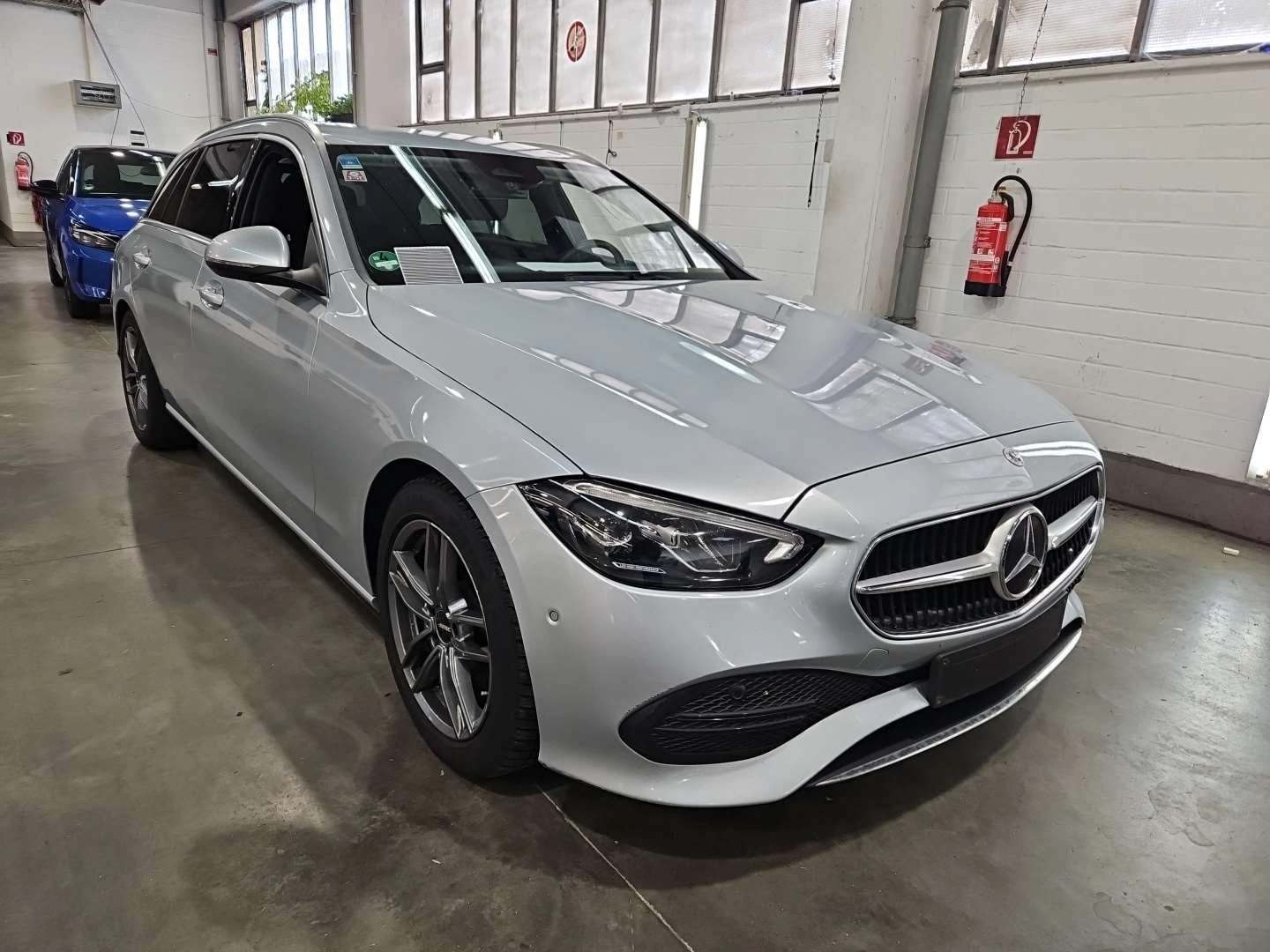 Mercedes-Benz C 200, снимка 2 - Автомобили и джипове - 54813818