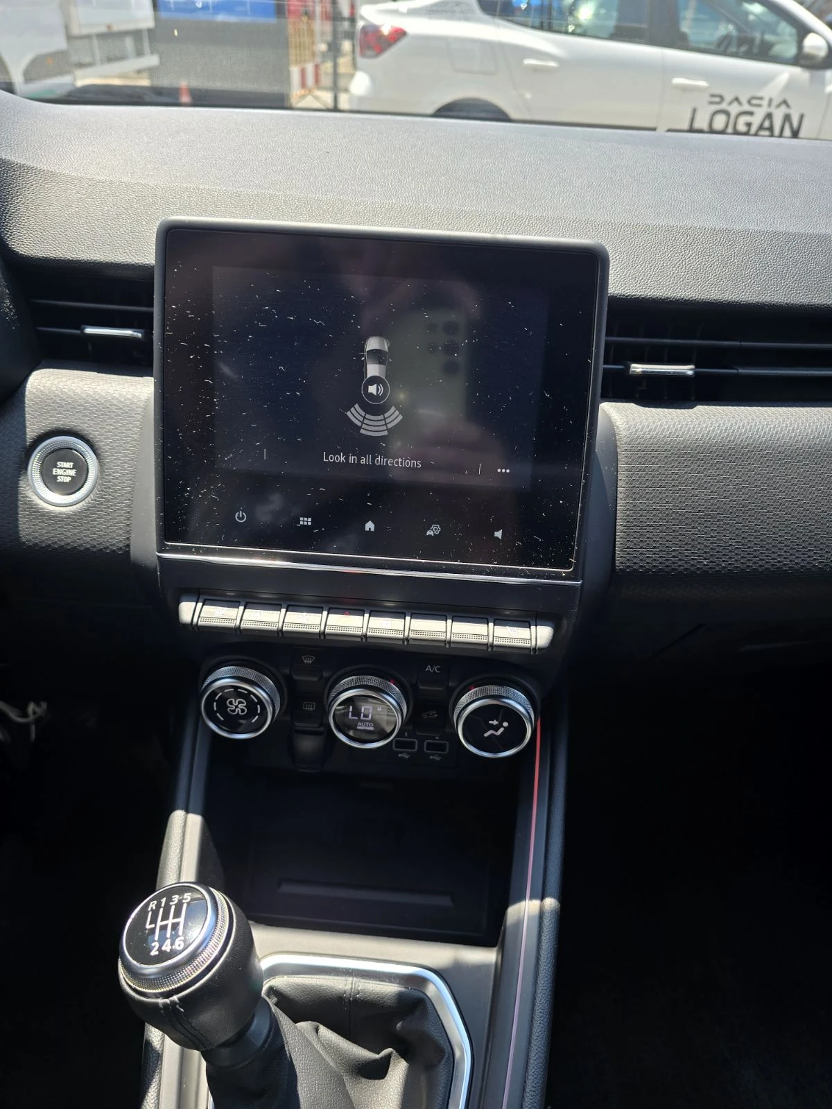Renault Clio dCi 115 к.с. Дизел, снимка 11 - Автомобили и джипове - 55400438