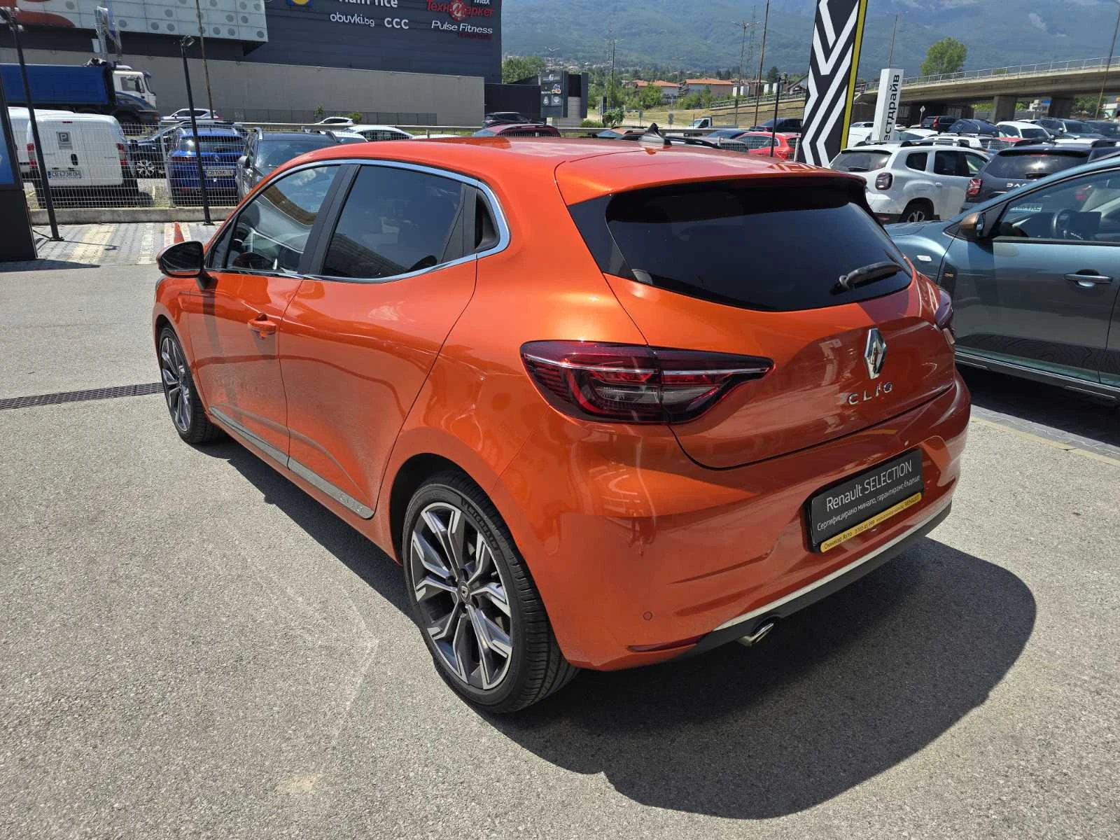 Renault Clio dCi 115 к.с. Дизел, снимка 4 - Автомобили и джипове - 55400438