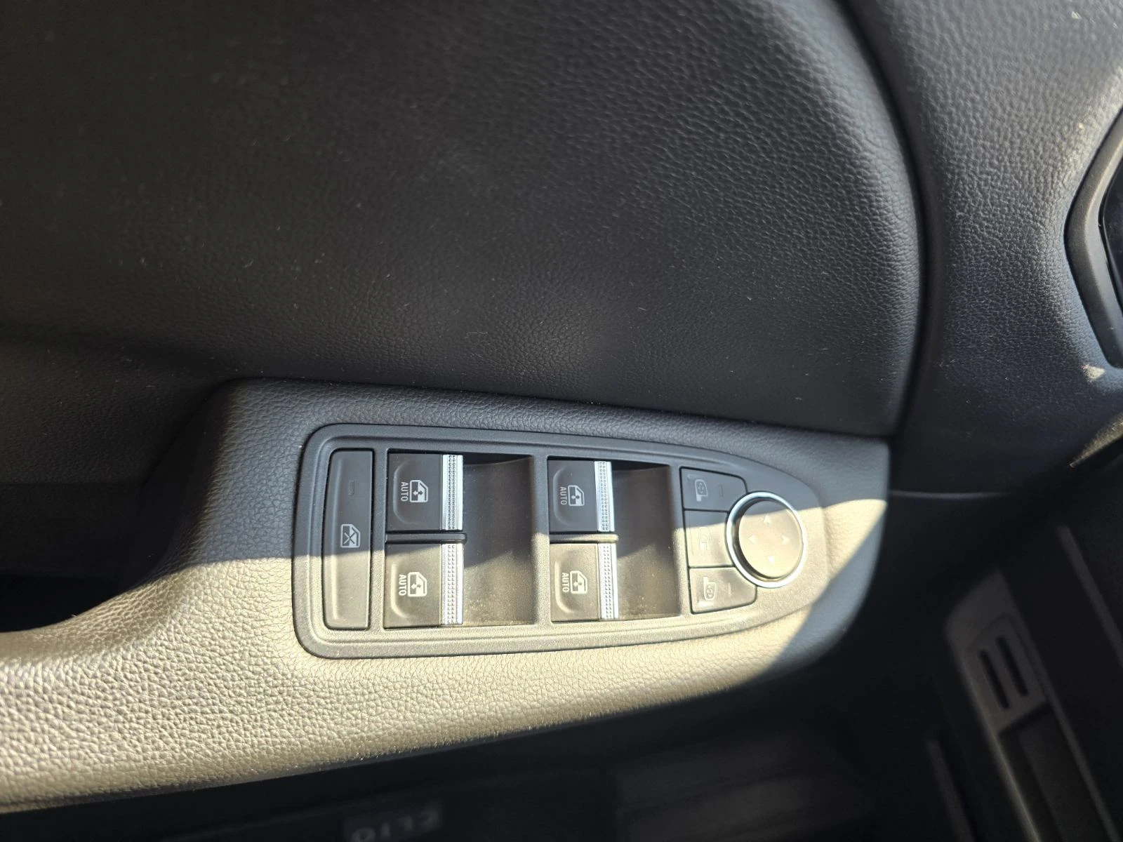 Renault Clio dCi 115 к.с. Дизел, снимка 13 - Автомобили и джипове - 55400438