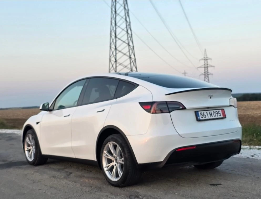 Tesla Model Y  4х4 Европейска Гаранция, снимка 3 - Автомобили и джипове - 55648872