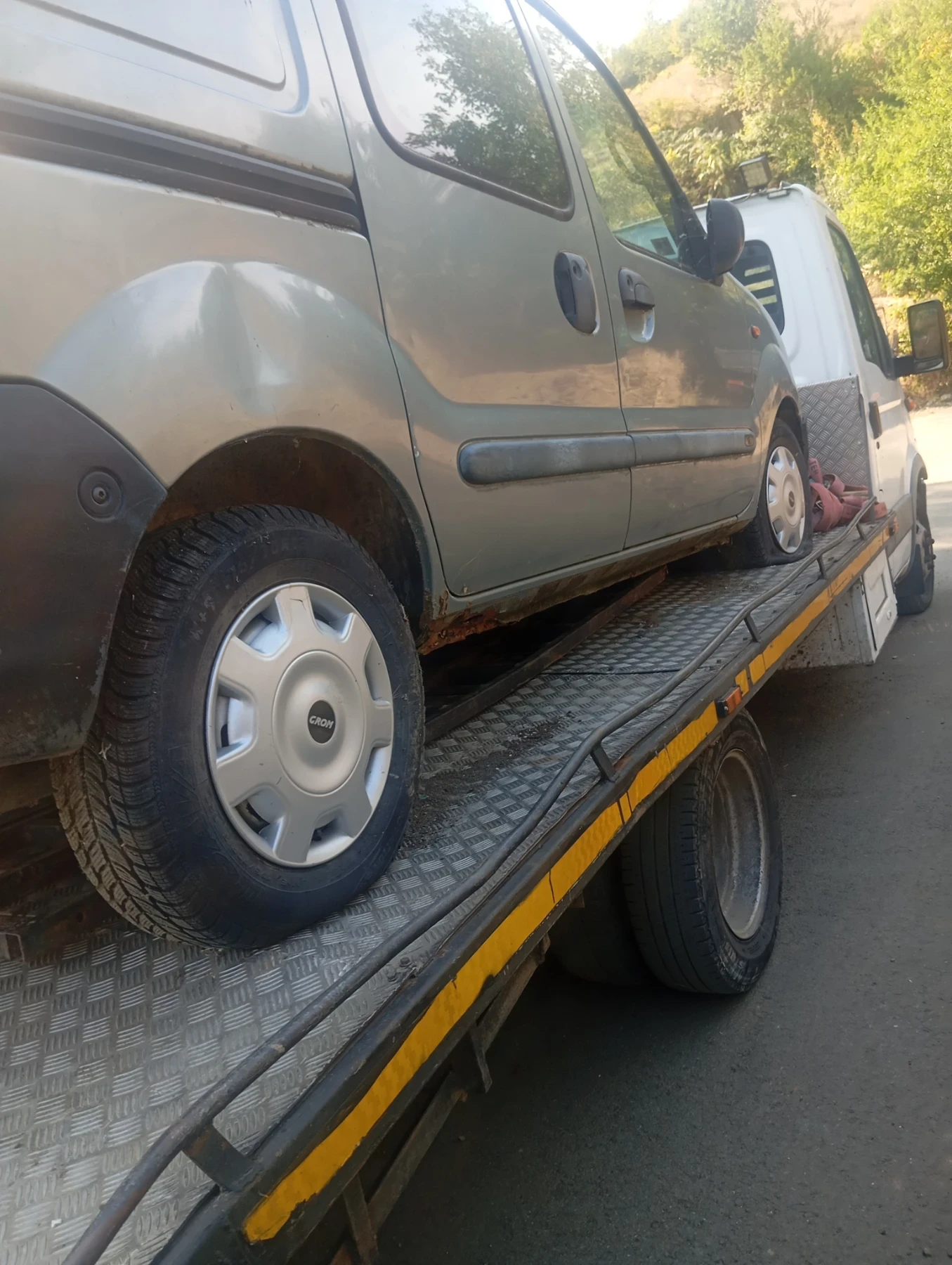 Renault Kangoo, снимка 7 - Автомобили и джипове - 55791301