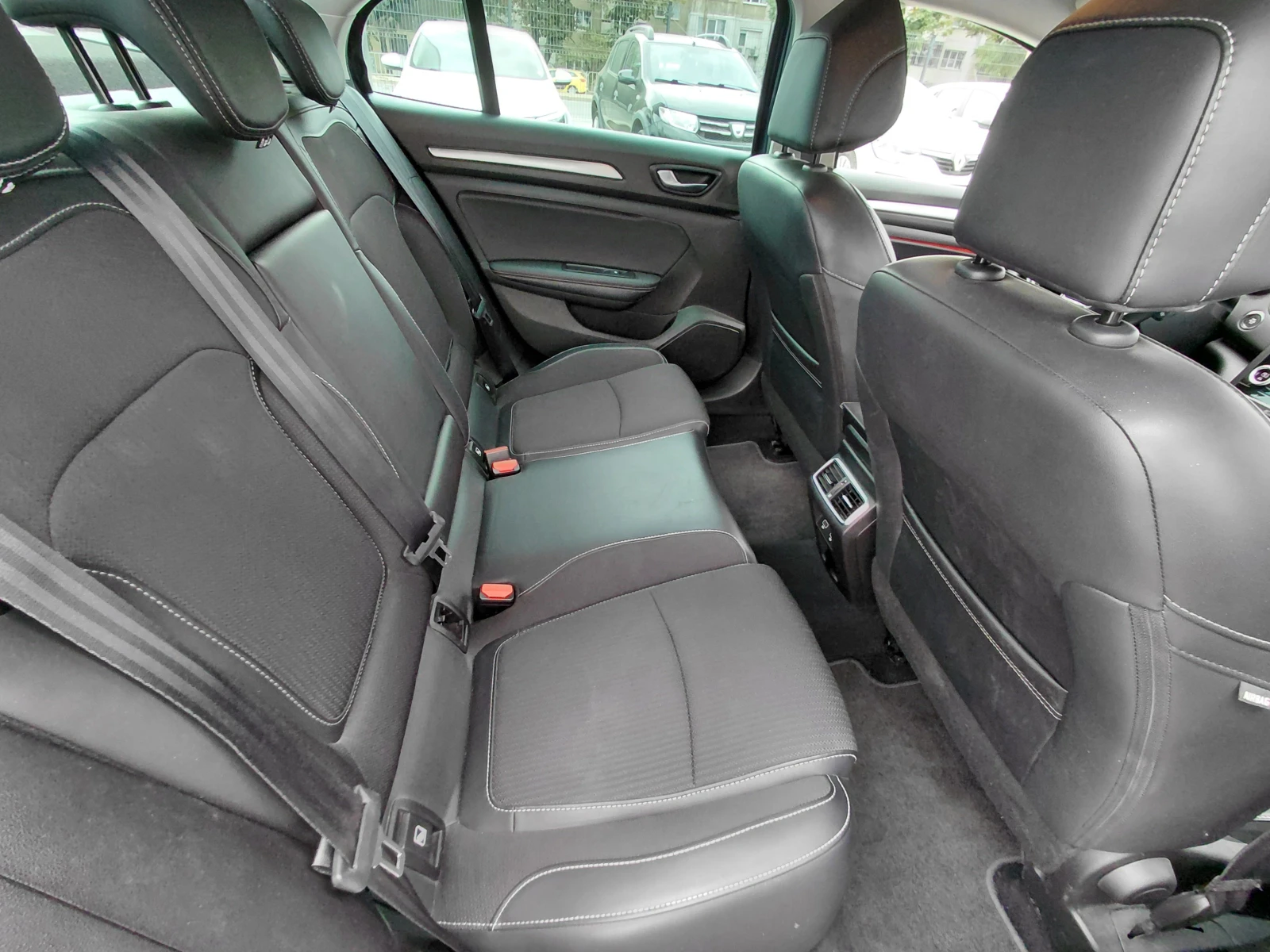 Renault Megane 1.5DCi/115�.�/Intens | Mobile.bg � ����������� 14