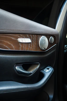 Mercedes-Benz GLC 220 CDI 4MATIC AIRMATIC, снимка 9