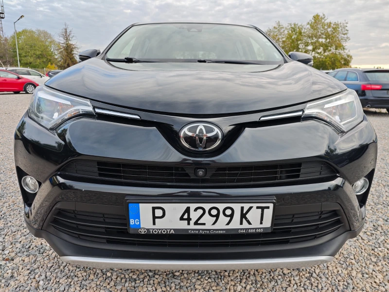 Toyota Rav4 DISTRONIC/360KAM/KEYLES/EXECUT/МЪРТВИ ЗОНИ/NAV/DVD, снимка 4 - Автомобили и джипове - 47557060