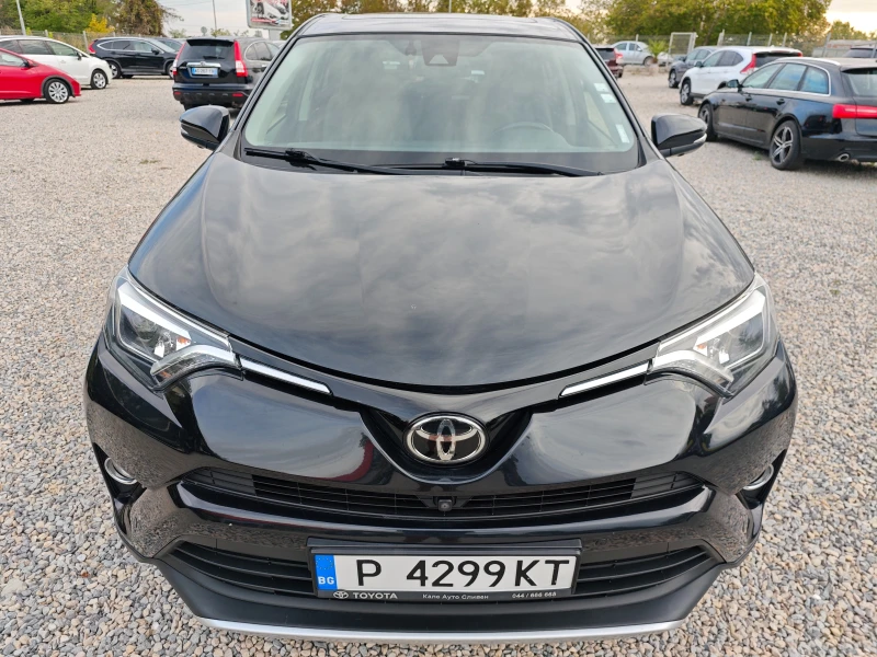 Toyota Rav4 DISTRONIC/360KAM/KEYLES/EXECUT/МЪРТВИ ЗОНИ/NAV/DVD, снимка 3 - Автомобили и джипове - 47557060