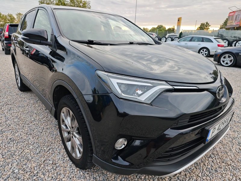 Toyota Rav4 DISTRONIC/360KAM/KEYLES/EXECUT/МЪРТВИ ЗОНИ/NAV/DVD, снимка 6 - Автомобили и джипове - 47557060