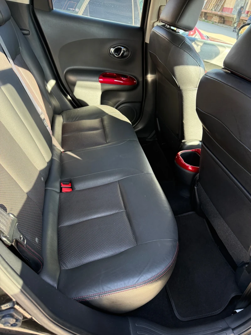 Nissan Juke 1.6, 117кс, Автоматик, камера, снимка 11 - Автомобили и джипове - 52865691
