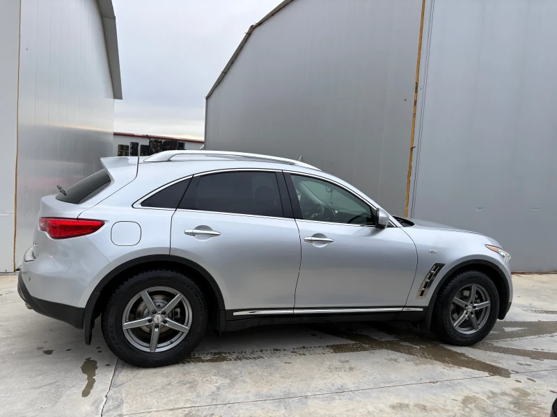 Infiniti Fx 35 Facelift* 360 камери* Обдухване* Подгрев* ГАЗ* , снимка 8 - Автомобили и джипове - 53263950