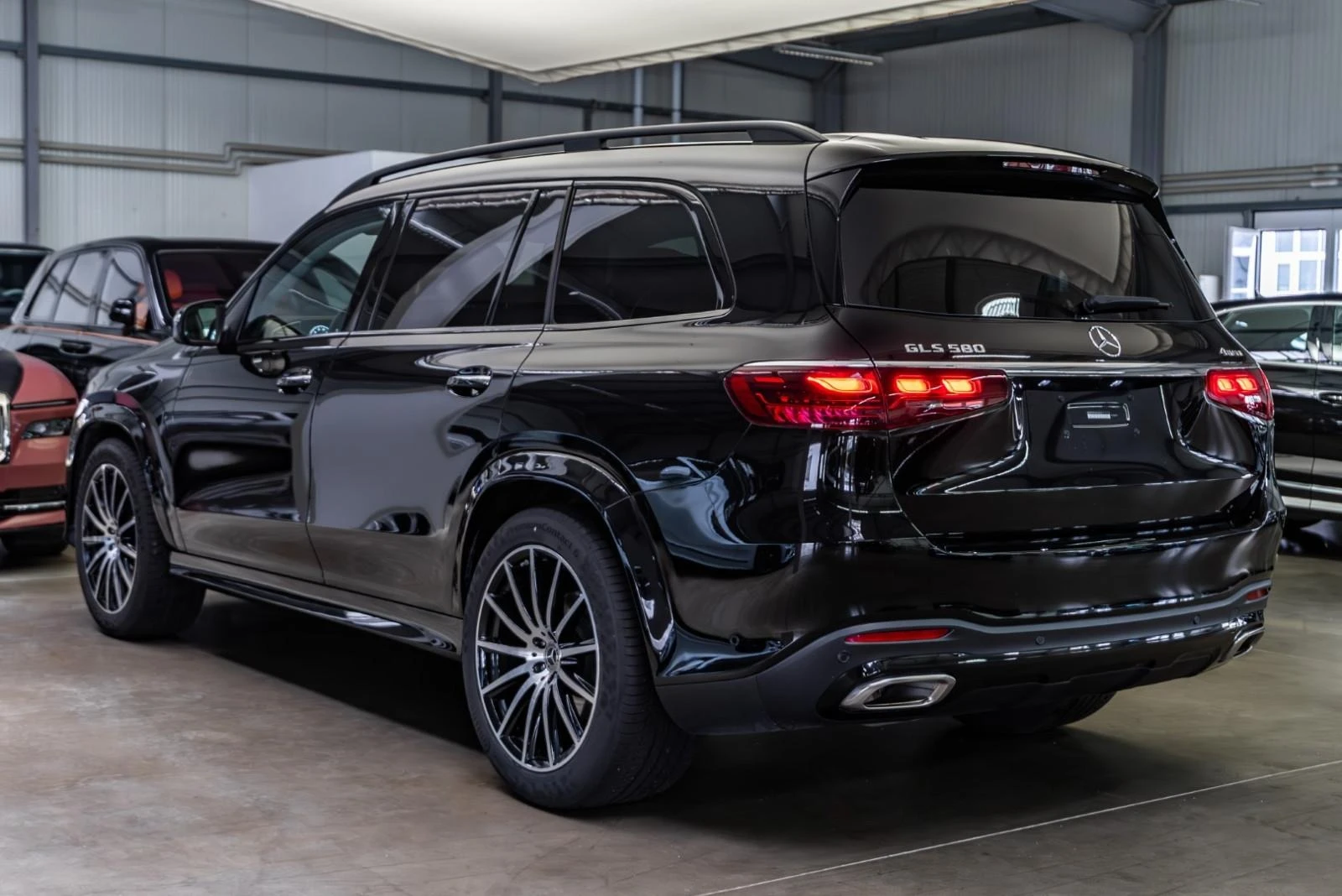 Mercedes-Benz GLS580 4-MATIC AMG NIGHT-PAKET PANO BURMESTER HEAD UP - изображение 5