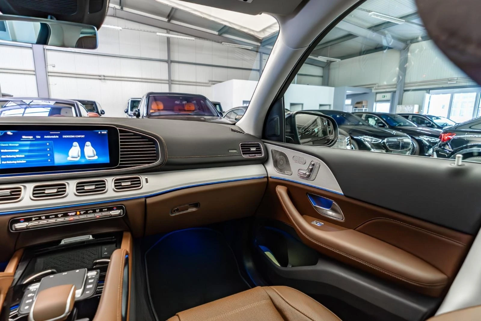 Mercedes-Benz GLS580 4-MATIC AMG NIGHT-PAKET PANO BURMESTER HEAD UP | Mobile.bg   11