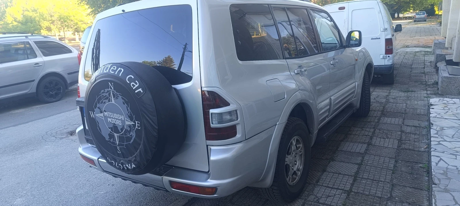 Mitsubishi Pajero 3.2TDi  - изображение 5