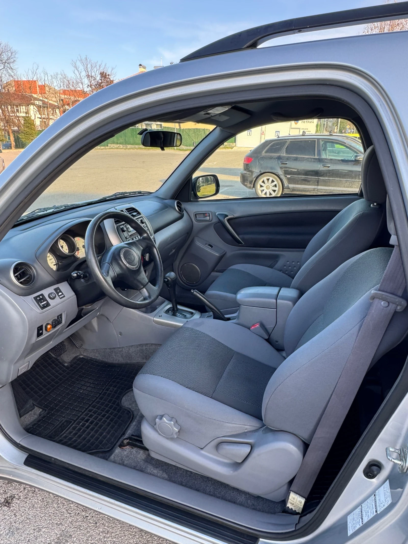 Toyota Rav4 2.0* * VVTI* * LPG* * AUTOMATIC* *  | Mobile.bg � ����������� 6