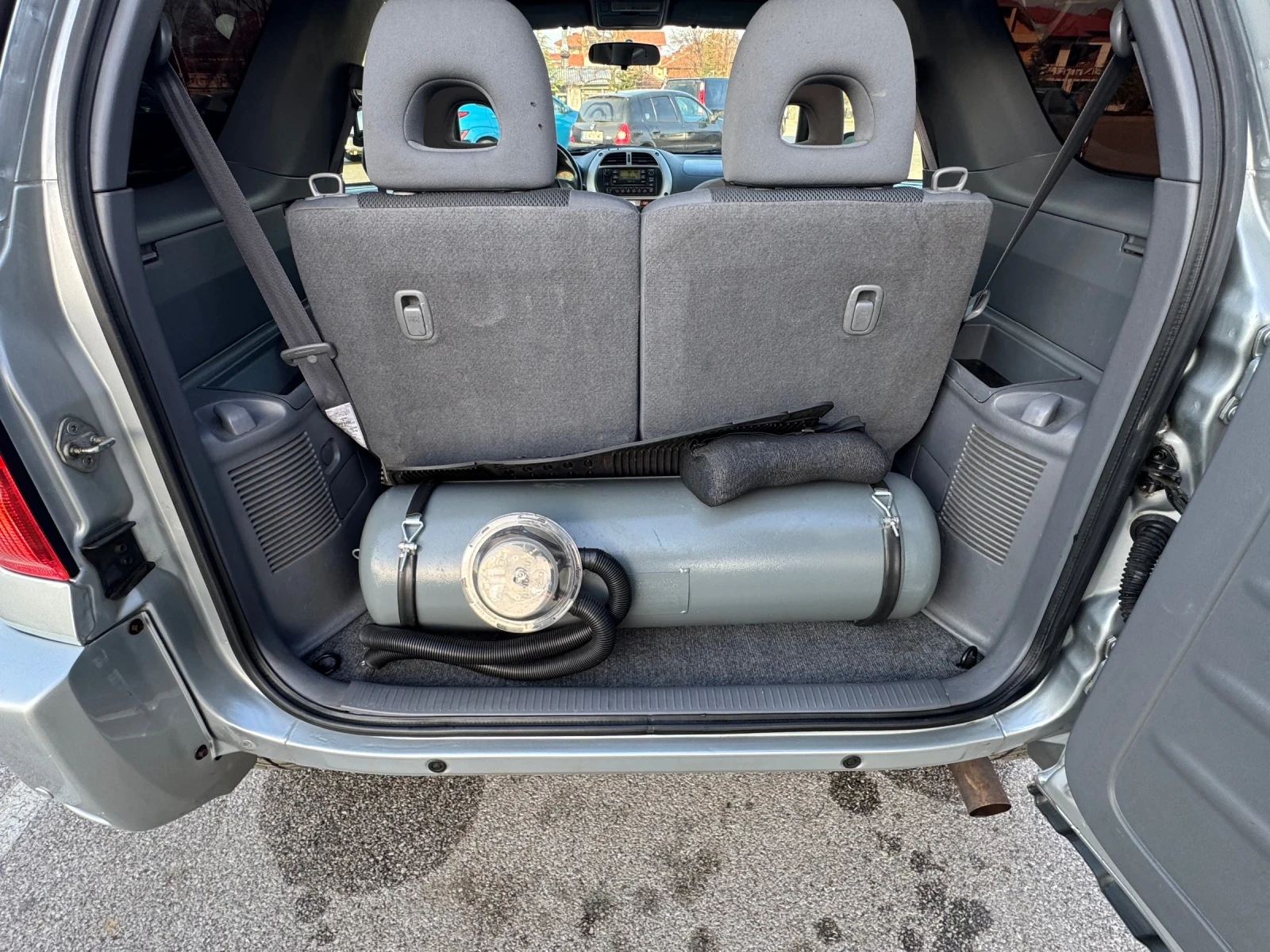 Toyota Rav4 2.0* * VVTI* * LPG* * AUTOMATIC* *  | Mobile.bg � ����������� 12