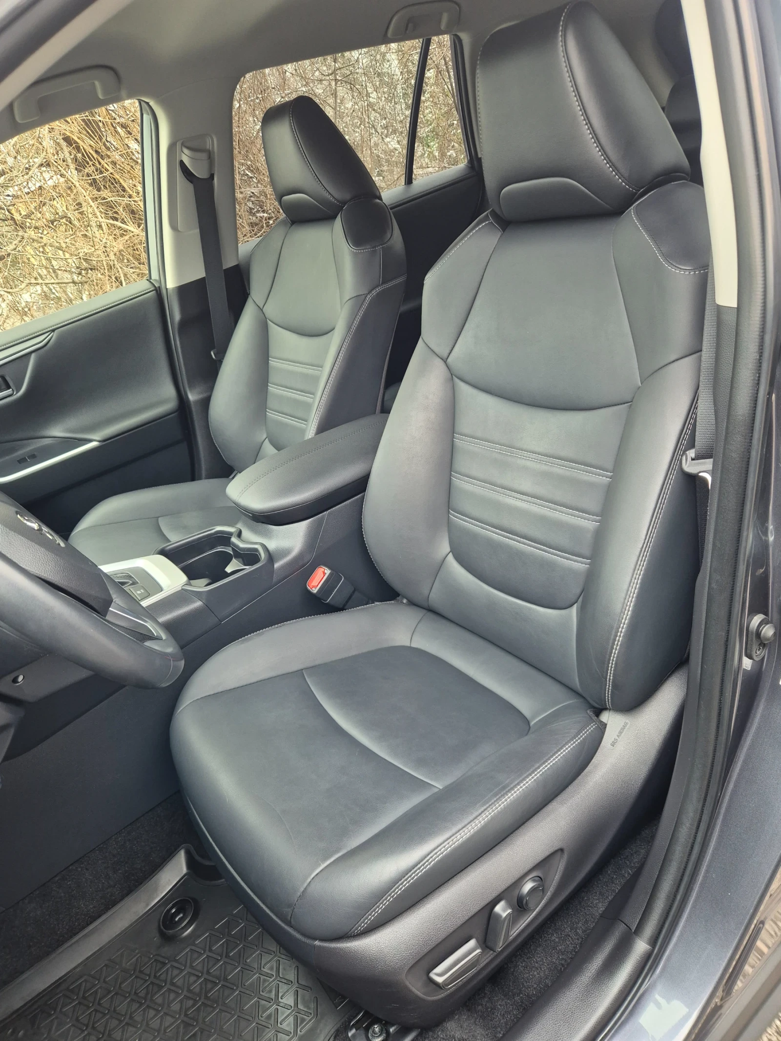 Toyota Rav4 2.5i Hybrid 218кс/11.21г. - изображение 10