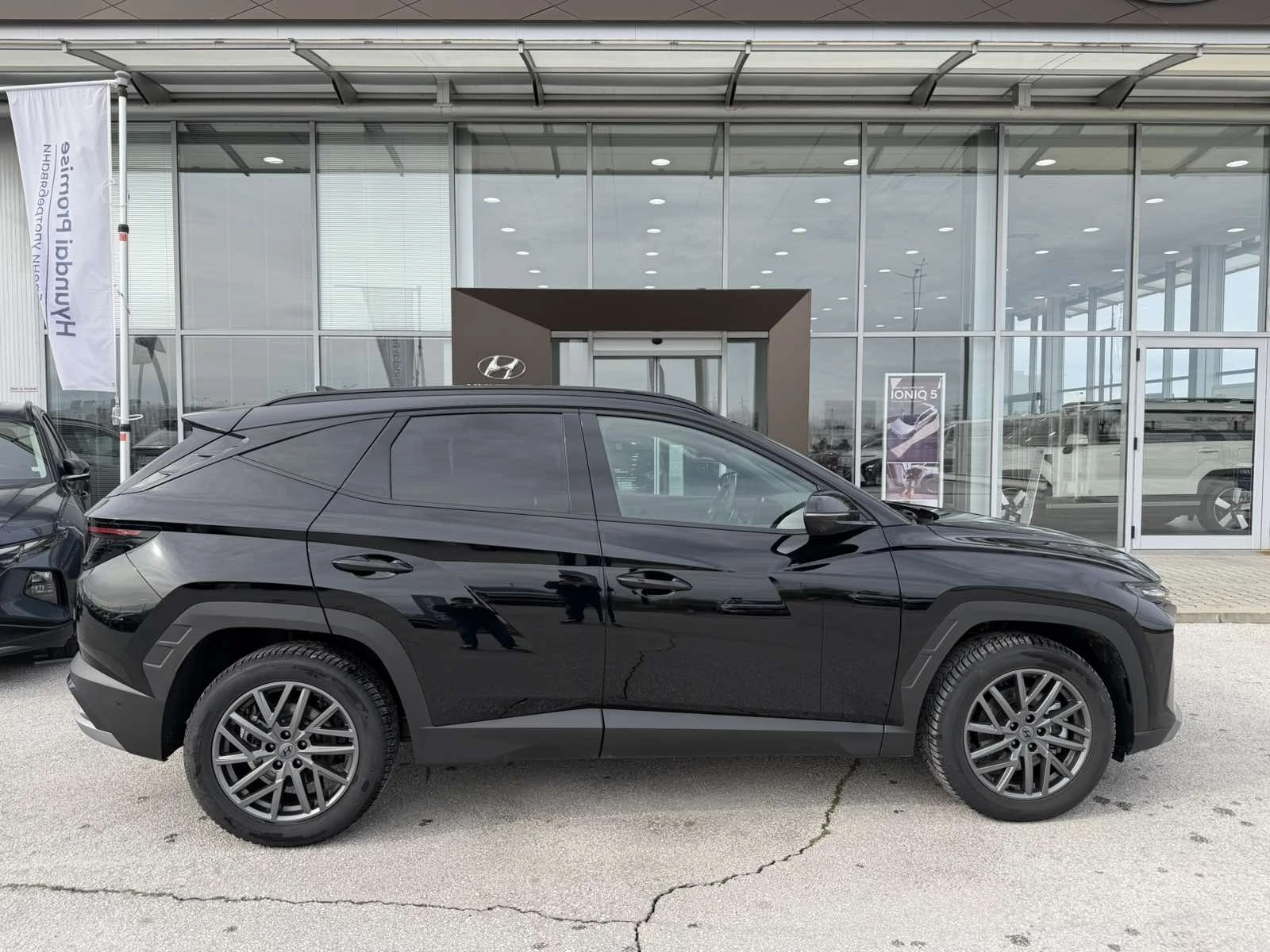 Hyundai Tucson LUXURY 20th ANNIVERSARY AWD - изображение 2