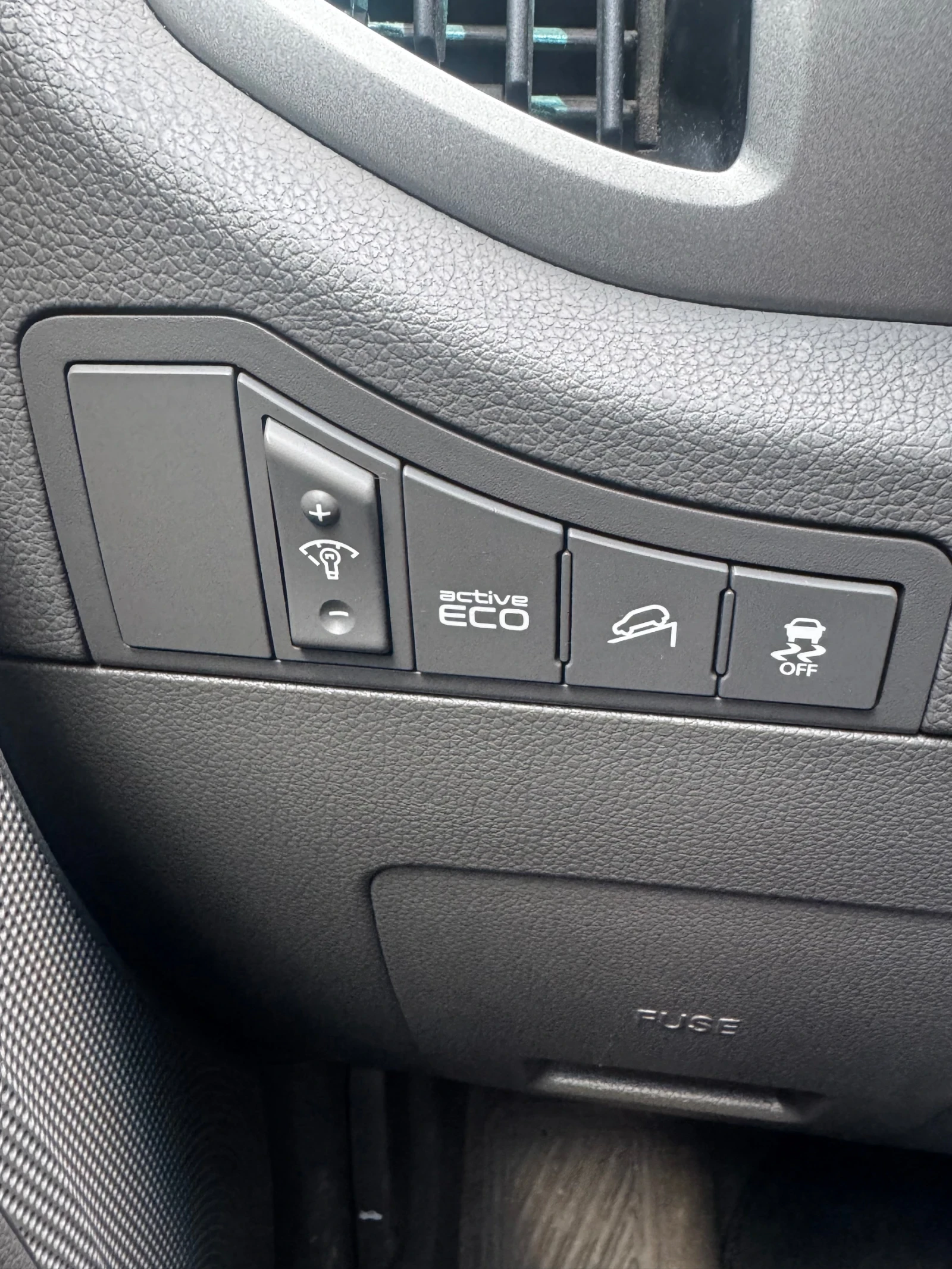 Kia Sportage Купен от Кия България, снимка 12 - Автомобили и джипове - 55076571