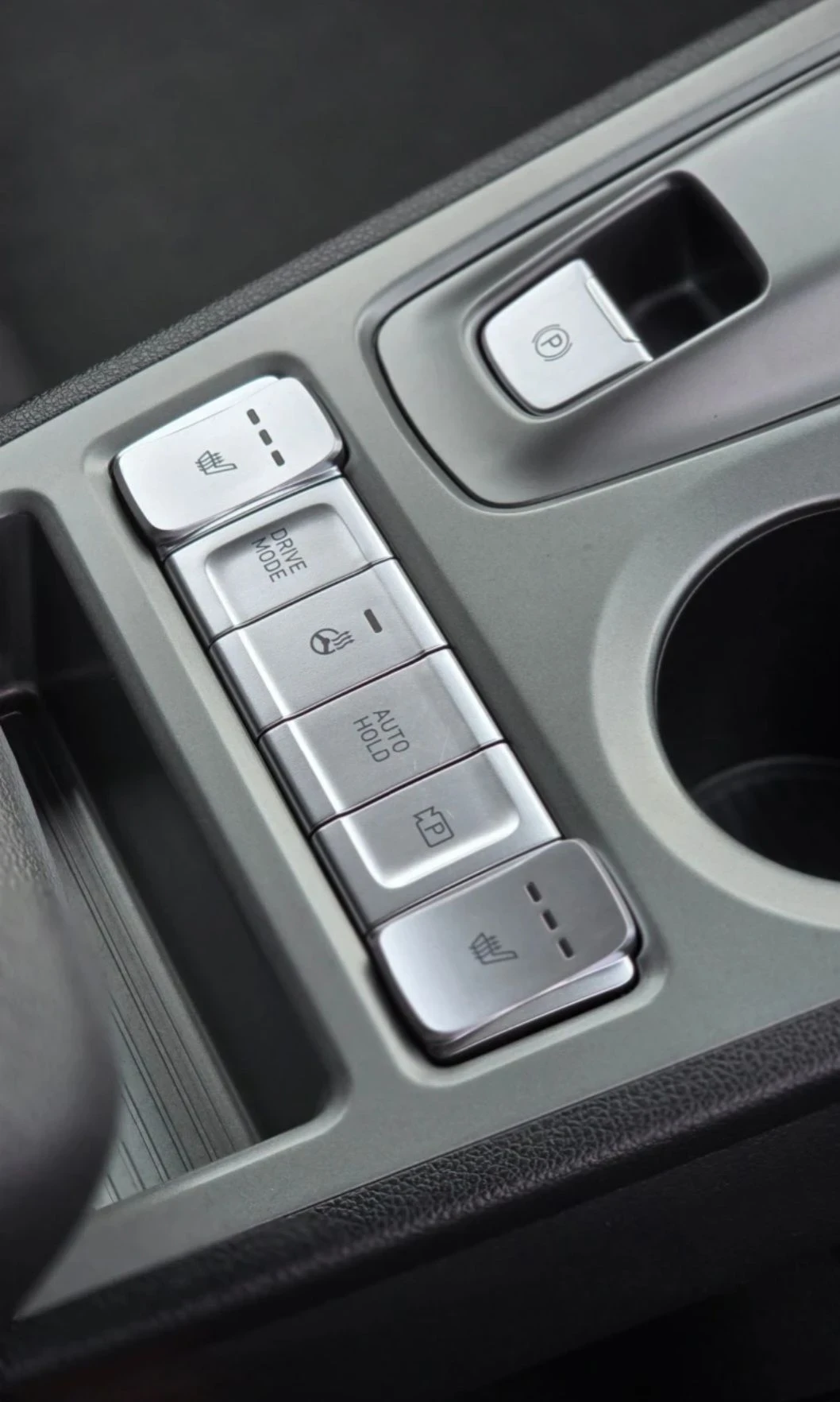 Hyundai Kona 42kw GERMANY Термопомпа, снимка 15 - Автомобили и джипове - 55869298