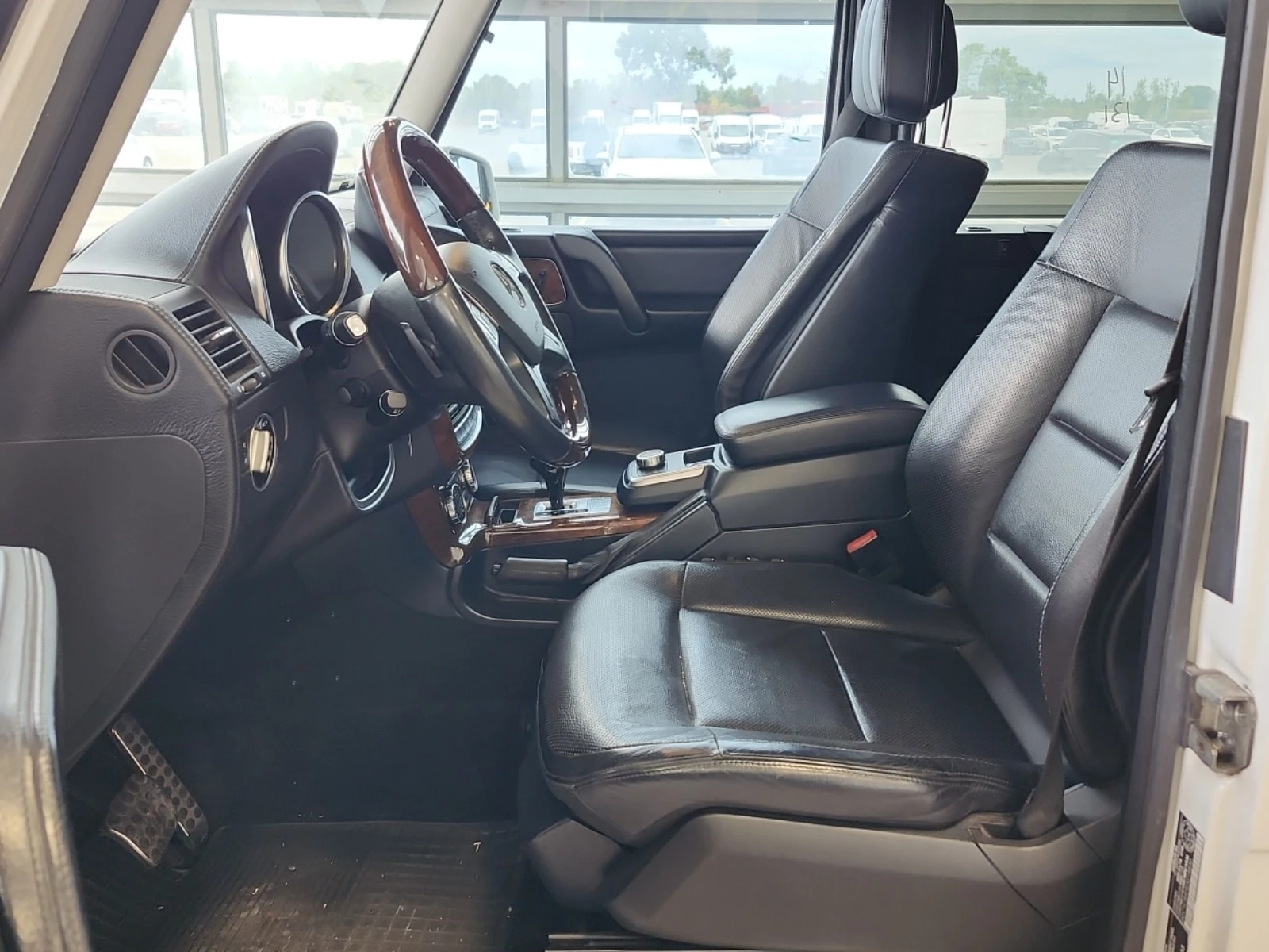 Mercedes-Benz G 500 * 550 * CARFAX * ФИНАНСИРАНЕ, снимка 5 - Автомобили и джипове - 56088420