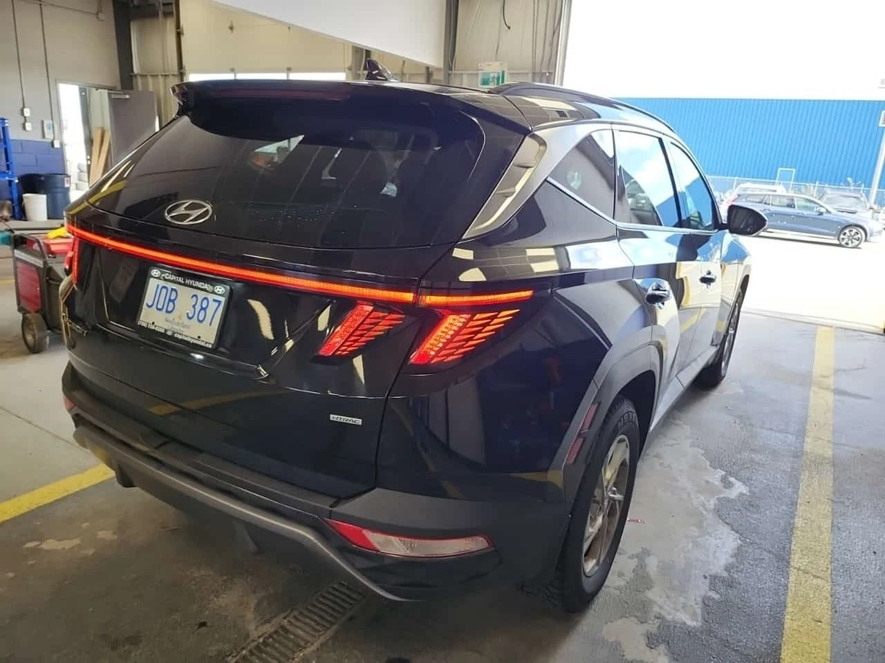 Hyundai Tucson * Awd  Preferred * CARFAX * 2 ����� * �������� *  | Mobile.bg � ����������� 3