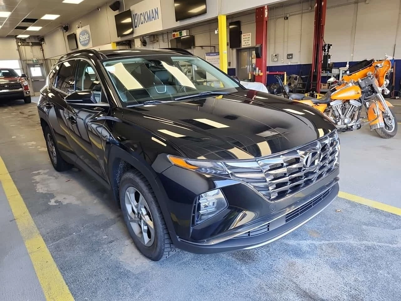 Hyundai Tucson * Awd  Preferred * CARFAX * 2 ����� * �������� *  | Mobile.bg � ����������� 2