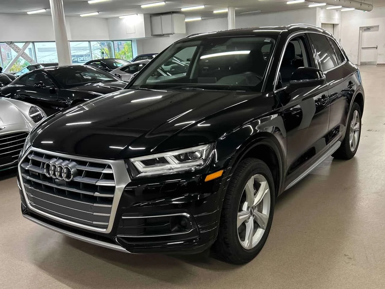Audi Q5  Progressiv / Carfax / ���������� | Mobile.bg � ����������� 1