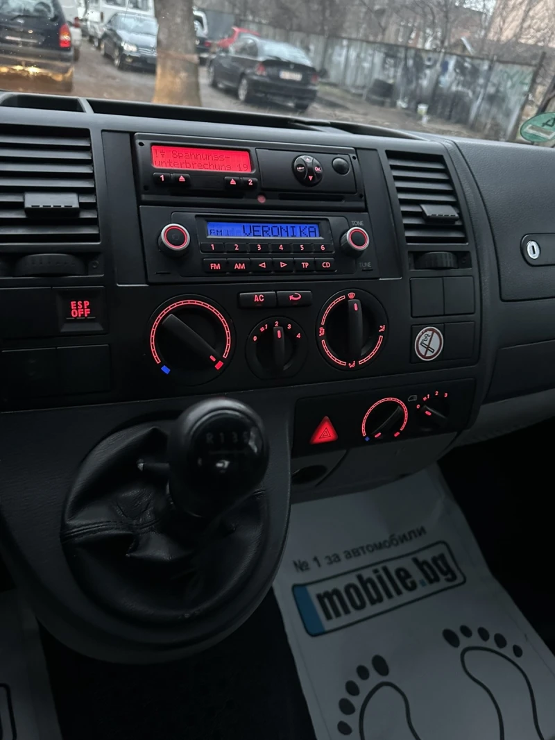 VW T5  2.5TDi, снимка 8 - Бусове и автобуси - 53237959