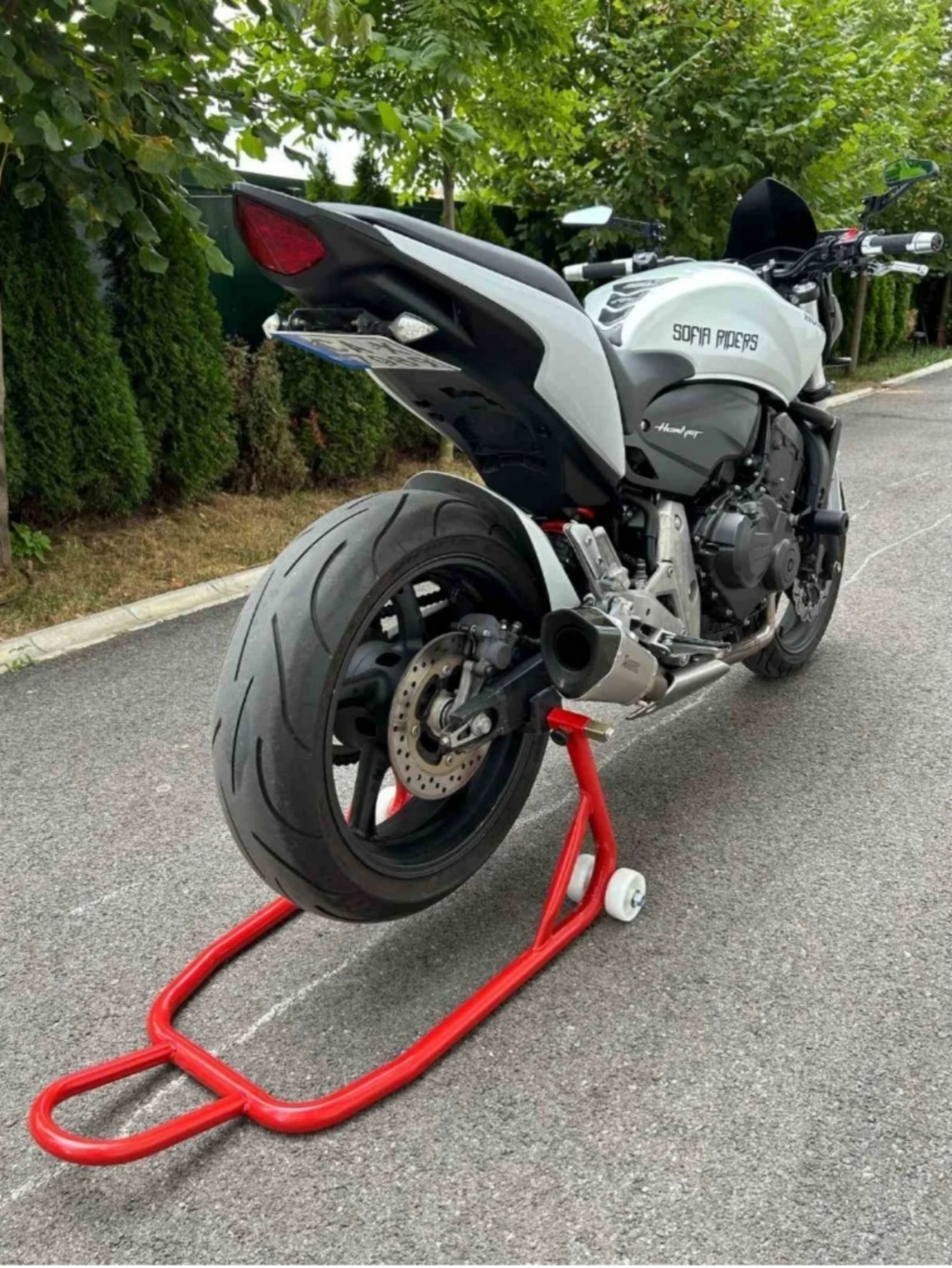 Honda Hornet Турър - изображение 4