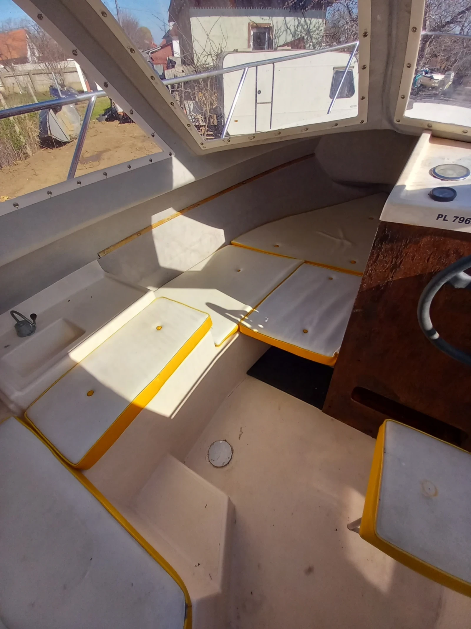 Лодка CNA Clear Liner 600 Pilothouse - изображение 10