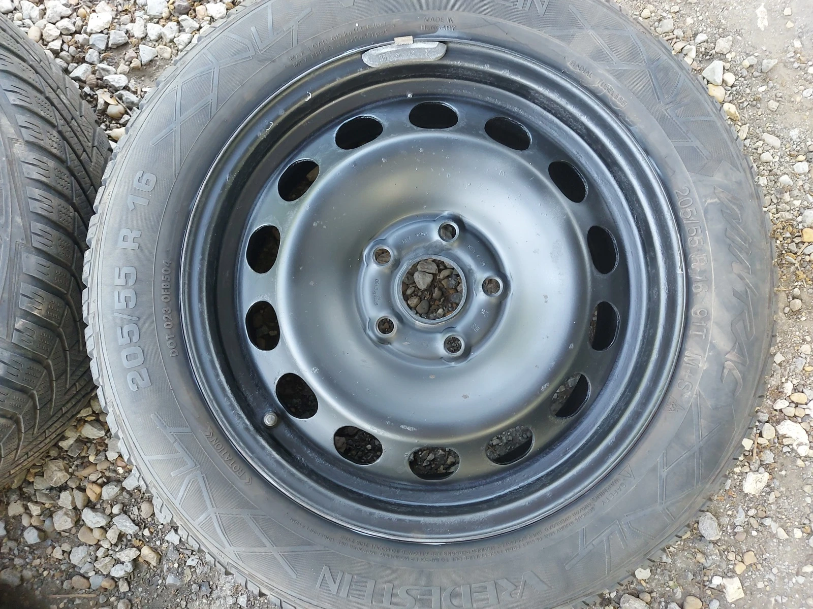    205/55R16  VW Touran | Mobile.bg   4