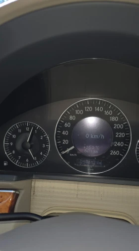 Mercedes-Benz E 320 Elegance, снимка 8