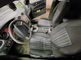 Ford Focus 1, 6 TDCi, снимка 5