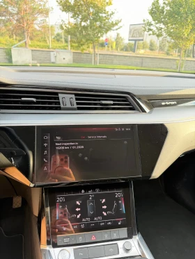 Audi E-Tron  50 QUATTRO | ГАРАНЦИЯ | S-LINE | ПОДГРЕВ | АМБИЕН, снимка 12