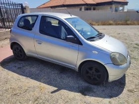 Toyota Yaris 1.0 vvti, снимка 4