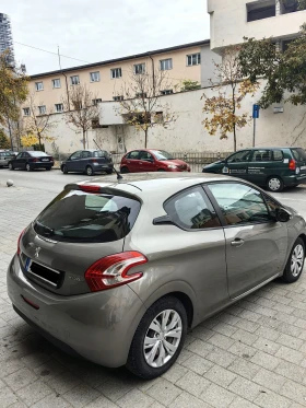 Peugeot 208 ...85 000km, снимка 4