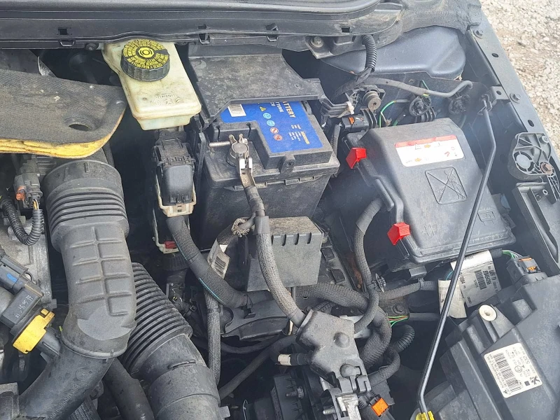 Peugeot 308 1.6 120 BLUEHDI Hatchback, снимка 11 - Автомобили и джипове - 50006283