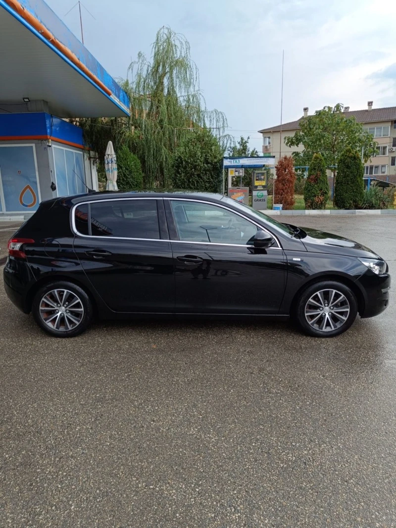 Peugeot 308 1.2 110к.с, снимка 7 - Автомобили и джипове - 47272168