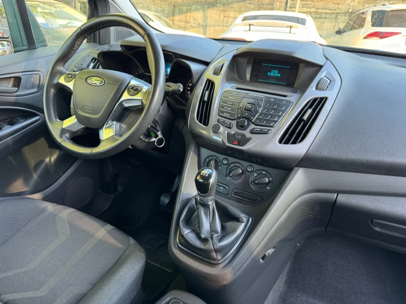 Ford Connect Tourneo, снимка 13 - Автомобили и джипове - 46938736