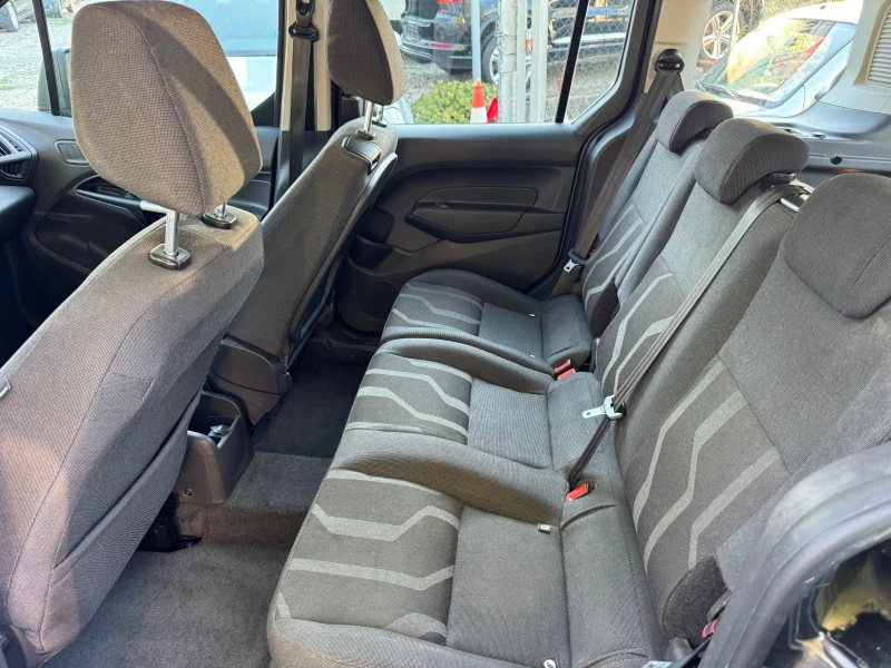 Ford Connect Tourneo, снимка 10 - Автомобили и джипове - 46938736