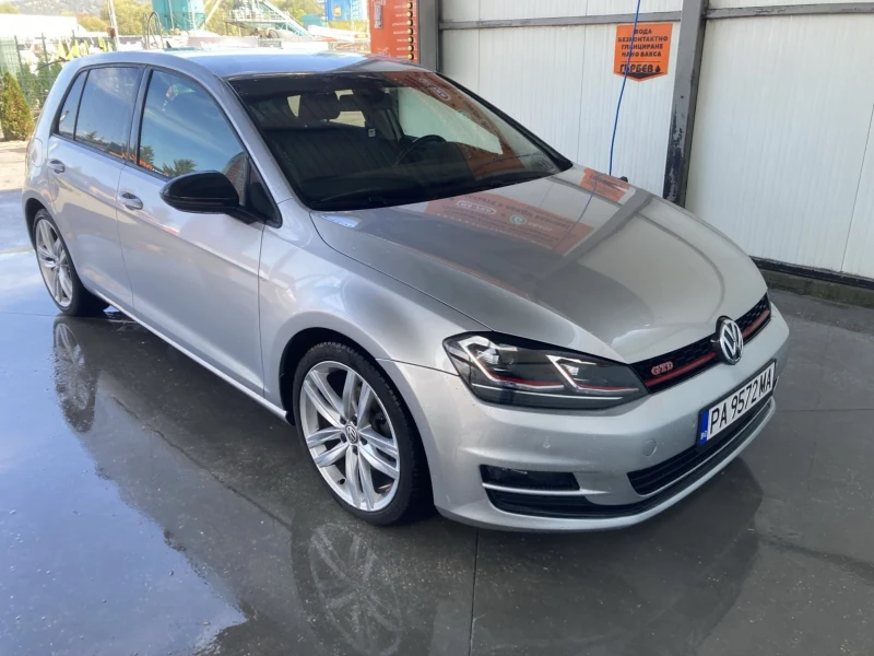 VW Golf EURO 6 NAVI TOP 110 k.c., снимка 2 - Автомобили и джипове - 49550781