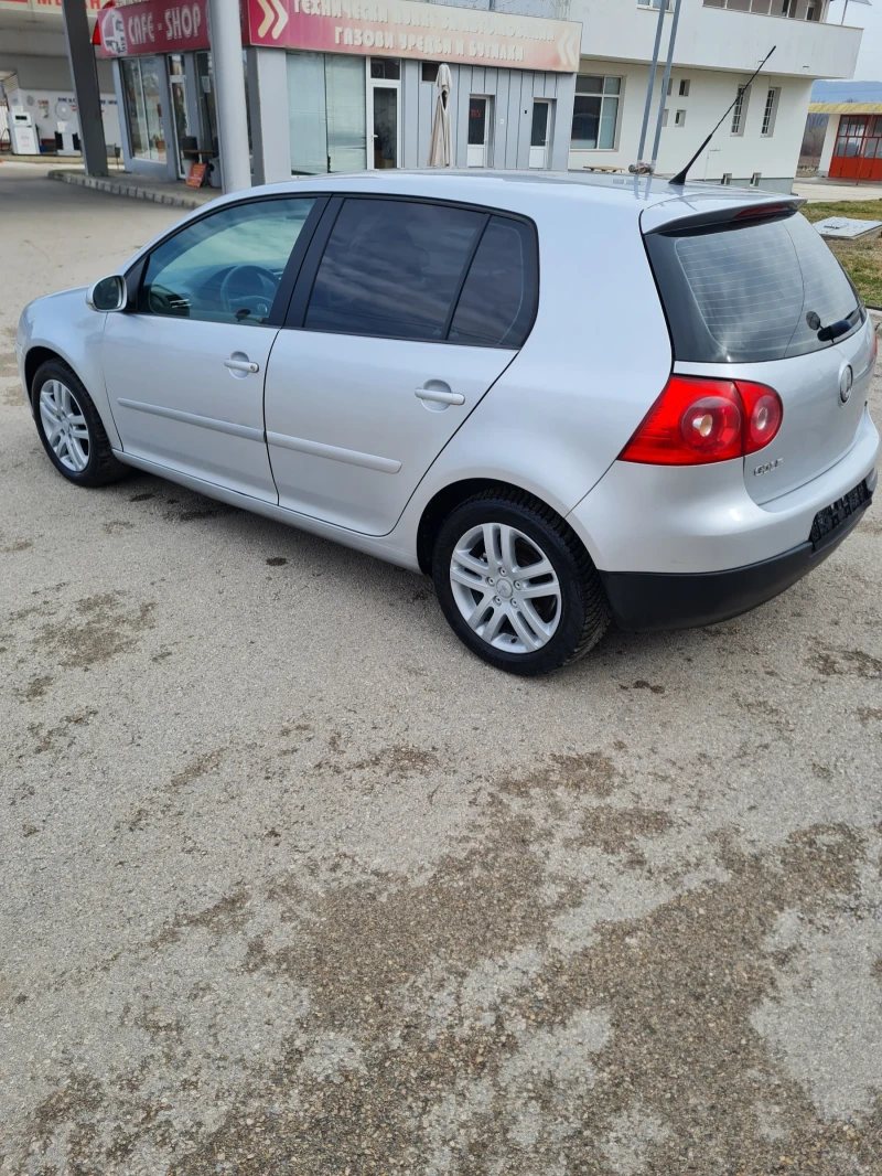 VW Golf 1.6куб.102к.с., снимка 4 - Автомобили и джипове - 49463457