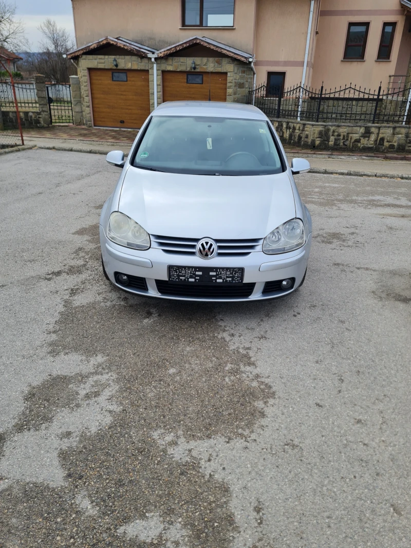 VW Golf 1.6куб.102к.с., снимка 1 - Автомобили и джипове - 49463457