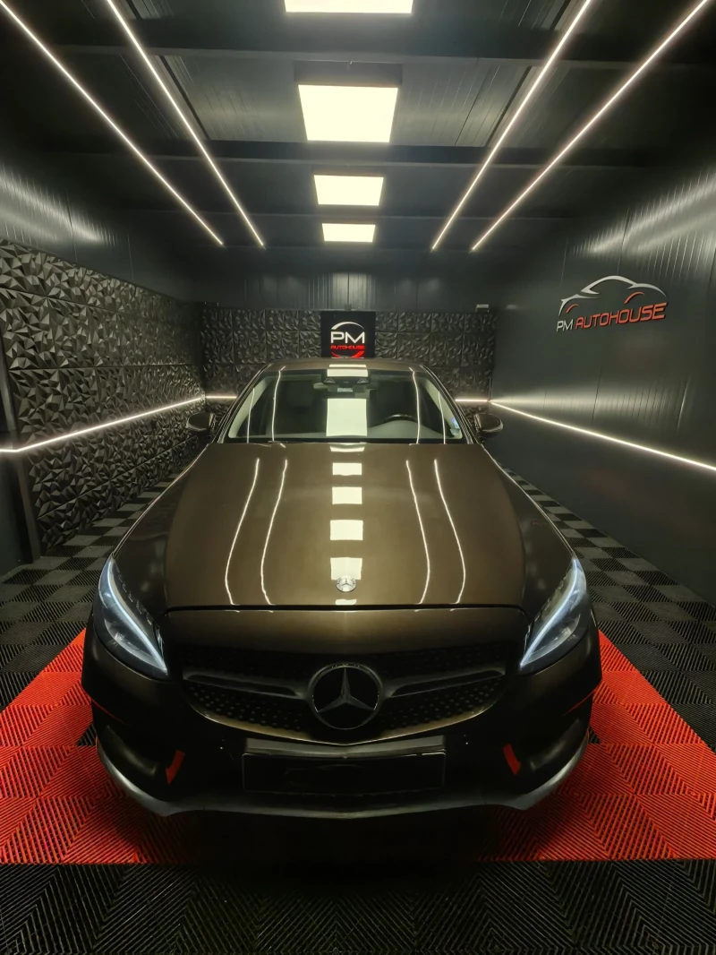 Mercedes-Benz C 250 СМЕНЕН ВЕРИГИ/4 MATIC/AMG PACK/DISTRON/РЕГИСТР. , снимка 3 - Автомобили и джипове - 50876969